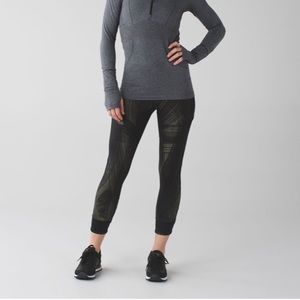 Lululemon Fresh Mesh Run Crop Sz 4